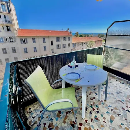 Appartamento Riviera - Terrasse Des Bougainvillees - 100m Promenade Des Nizza